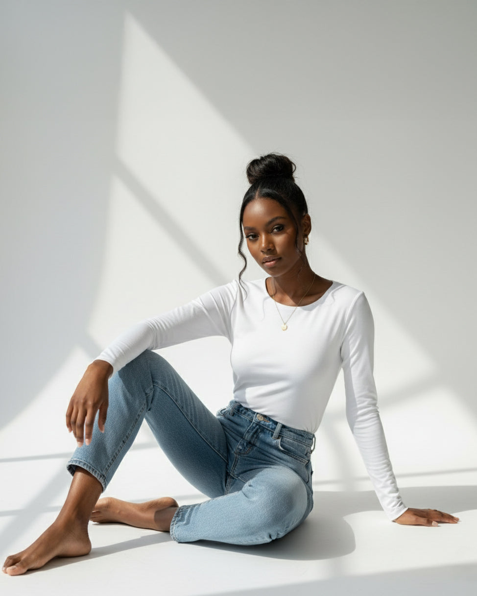 Long sleeves contouring top - white